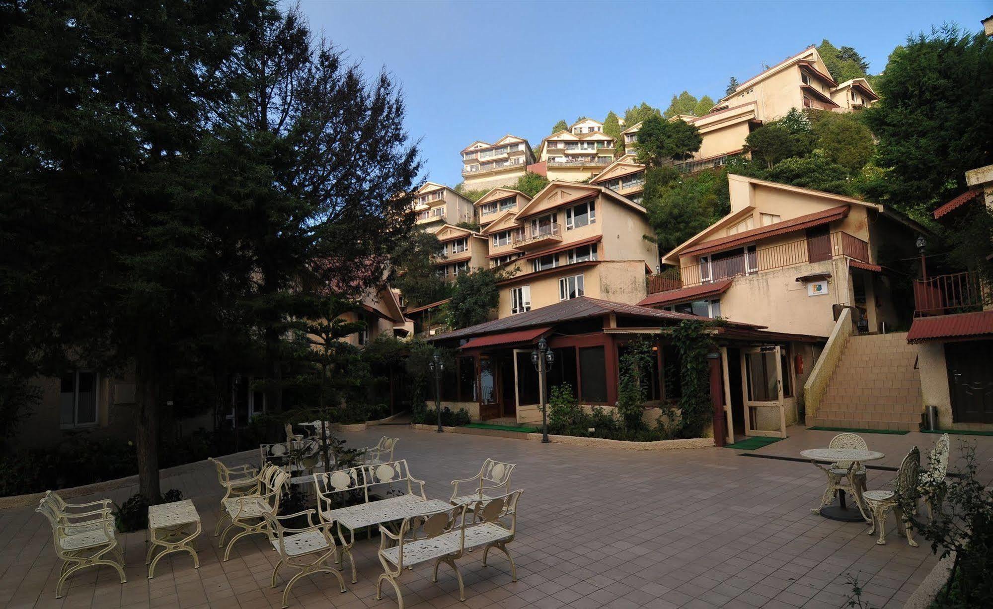Hotel Club Mahindra Mussoorie Zewnętrze zdjęcie